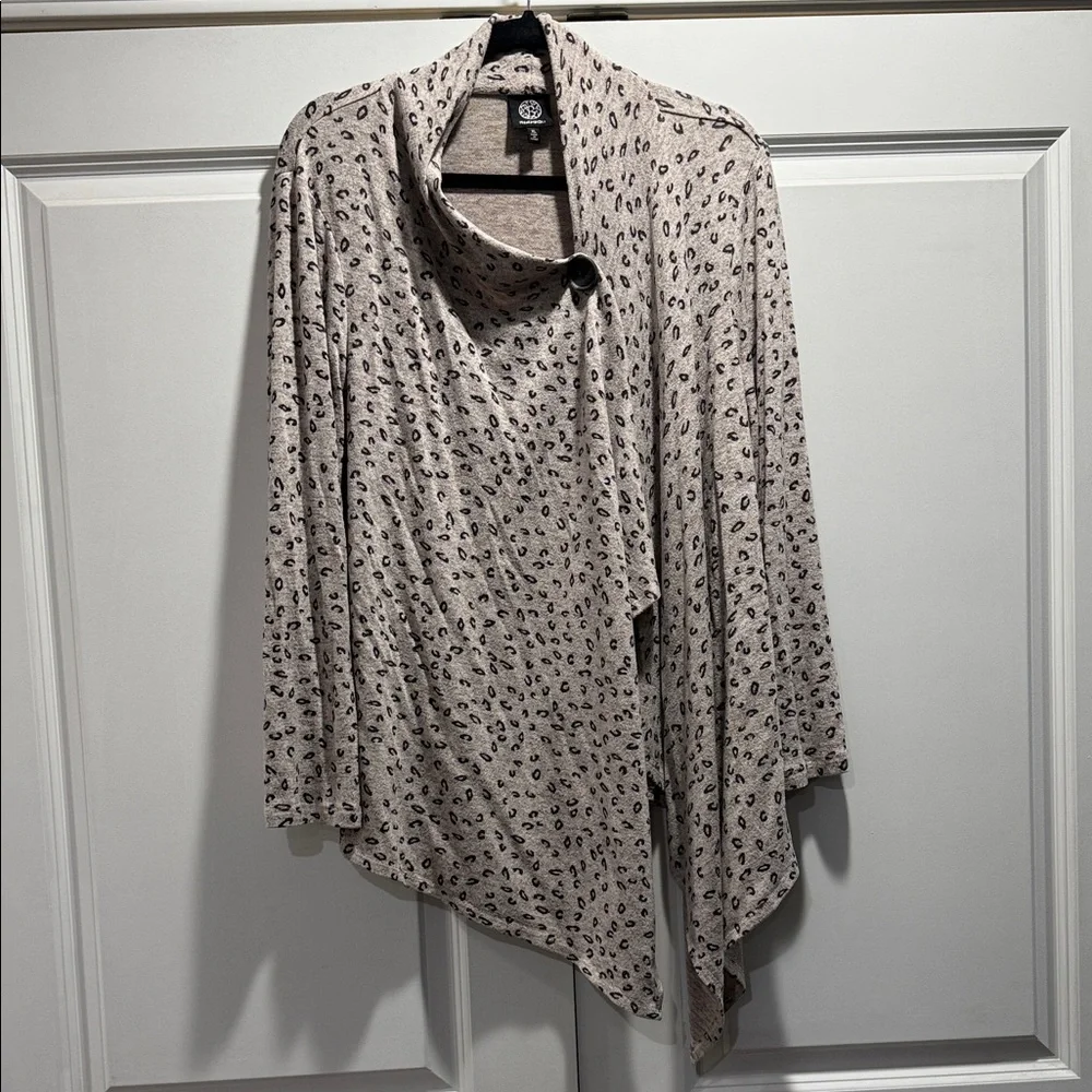 Bobeau animal print cardigan - Picture 2 of 5